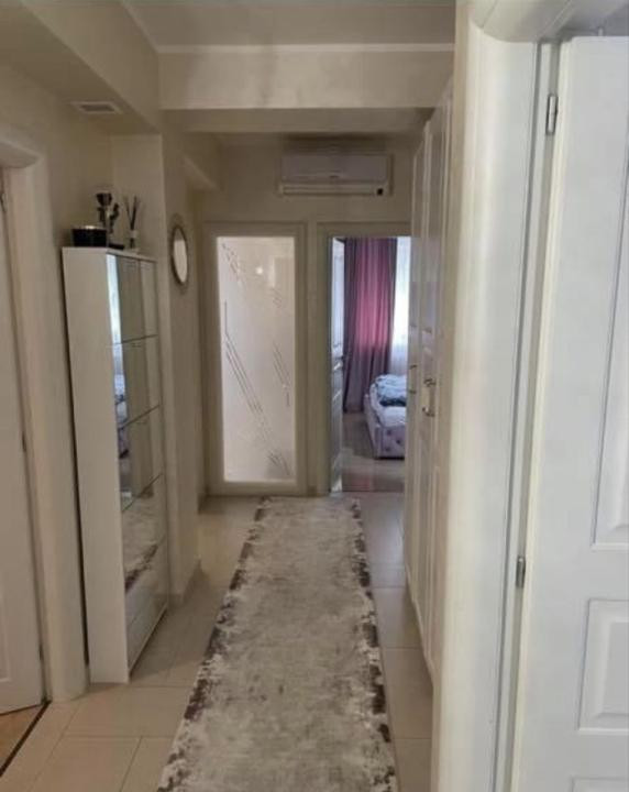 Apartament 3 camere + dressing | Complet mobilat și utilat | Loc de parcare incl