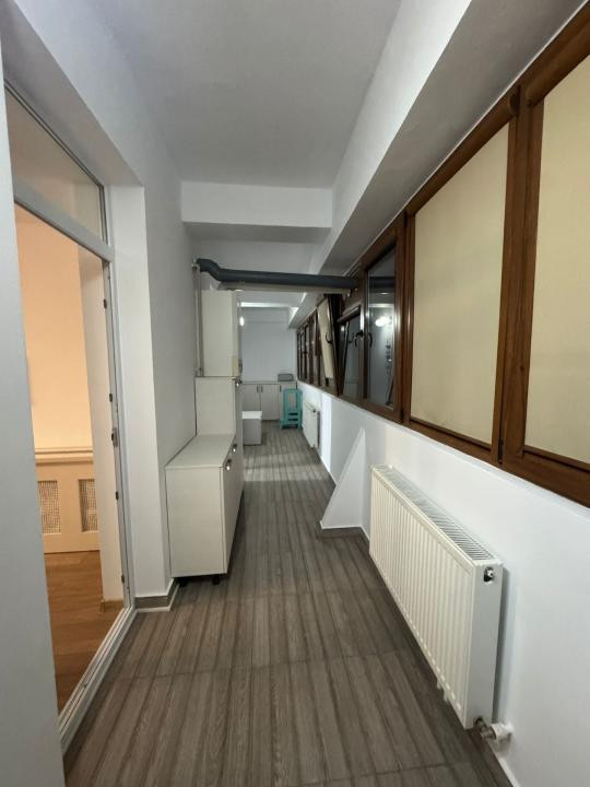 Bratianu | 3 camere | 2 bai | Parcare | Termen lung
