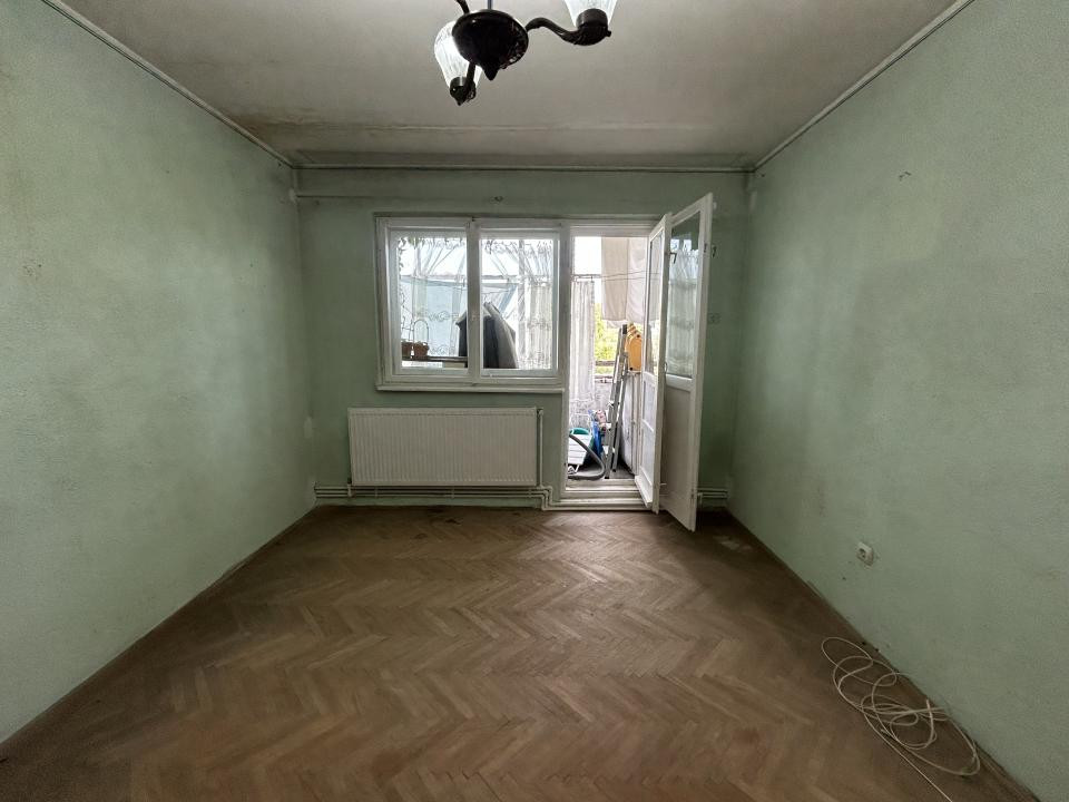 Apartament 2 camere semidecomandat 48 mp in zona City Mall Tomis 3