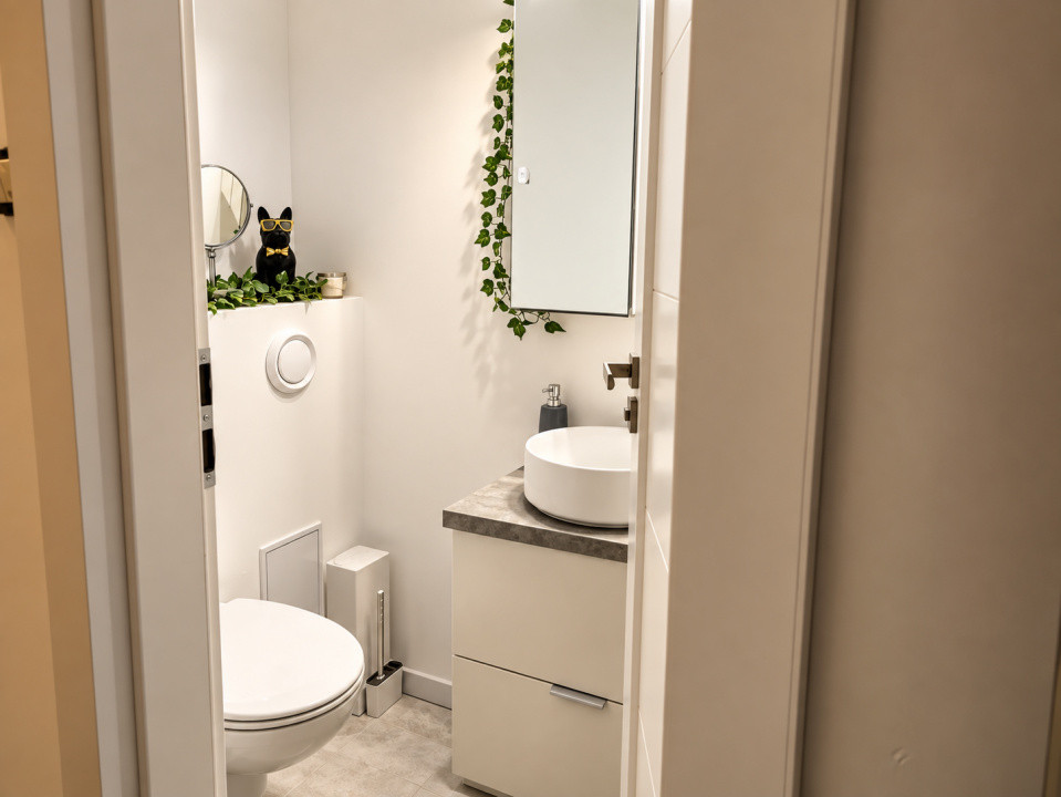Tomis III  |  Apartament 3 camere  |  Renovat 