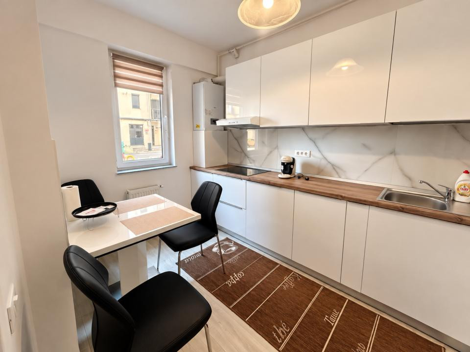 Apartament 2 camere | Astoria | Decomandat | Aproape de plaja