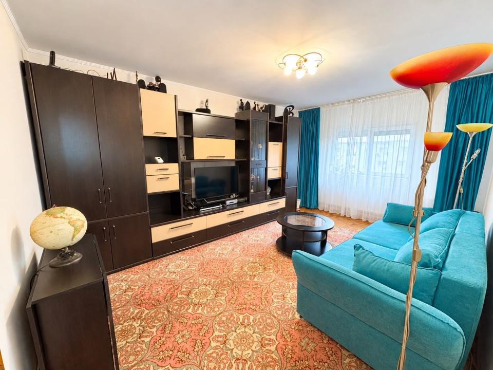 Apartament 3 camere | zona Dacia | Decomandat  | Parcare |Comision 0% cumpărător