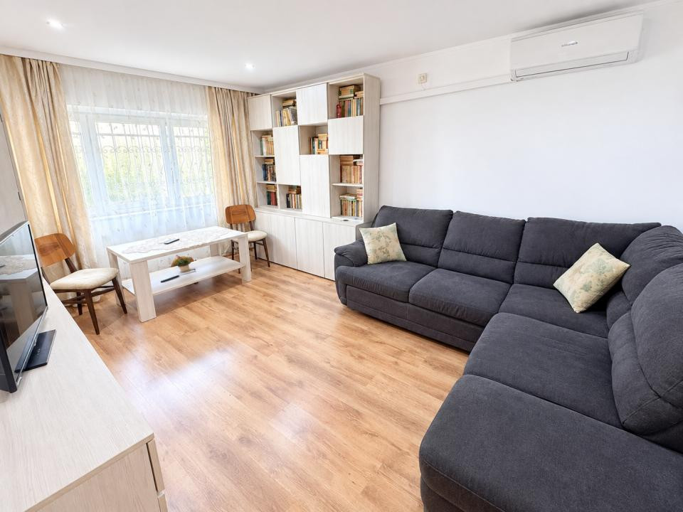 Apartament 3 camere |Decomandat | Dacia  | Parter