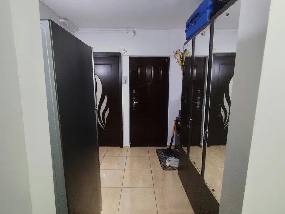 Apartament 2 camere  | B.P Hasdeu | Parter înalt | Centrală proprie