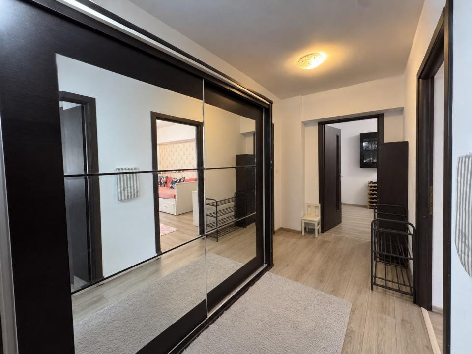 Apartament 2 camere decomandat | Trocadero | Balcon | Centrală proprie
