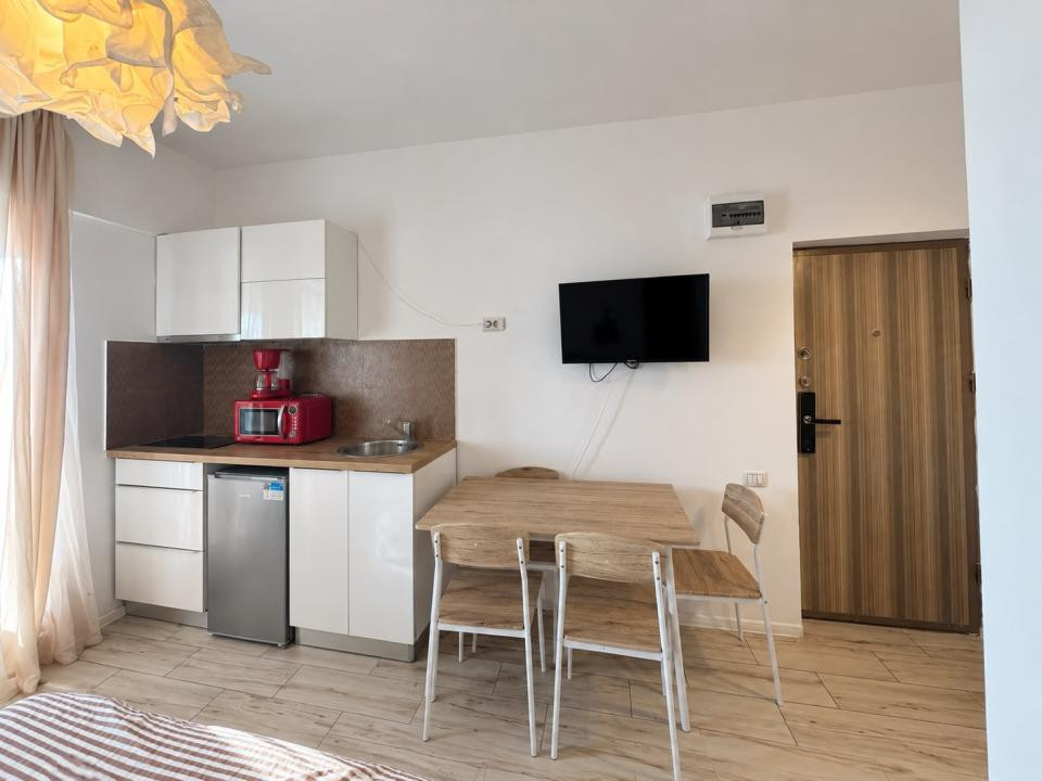 Garsonieră | Mamaia Nord | La 1 minut de plajă 