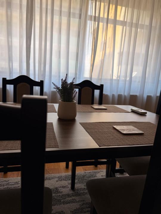Apartament cu 3 camere | Bulevardul Mamaia 469 | Parcare inclusa