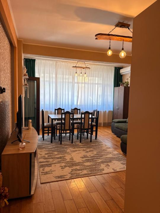 Apartament cu 3 camere | Bulevardul Mamaia 469 | Parcare inclusa