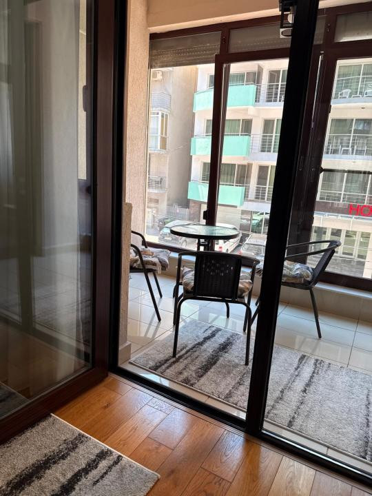 Apartament cu 3 camere | Bulevardul Mamaia 469 | Parcare inclusa