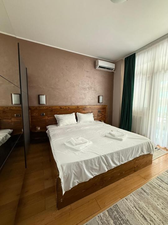 Apartament cu 3 camere | Bulevardul Mamaia 469 | Parcare inclusa