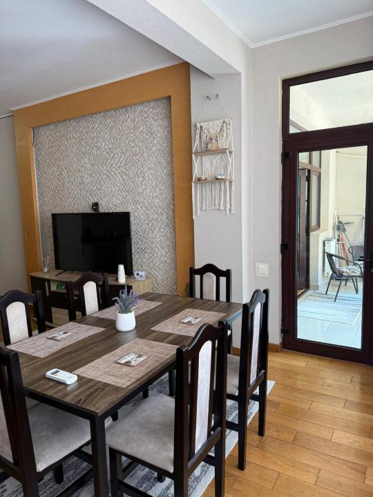 Apartament cu 3 camere | Bulevardul Mamaia 469 | Parcare inclusa