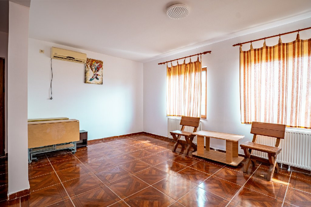  2 vile individuale cu foișor și grădină  | 740 mp teren | Mamaia-Sat