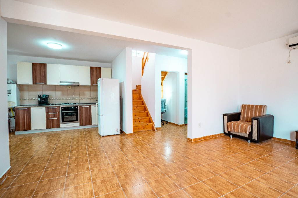  2 vile individuale cu foișor și grădină  | 740 mp teren | Mamaia-Sat