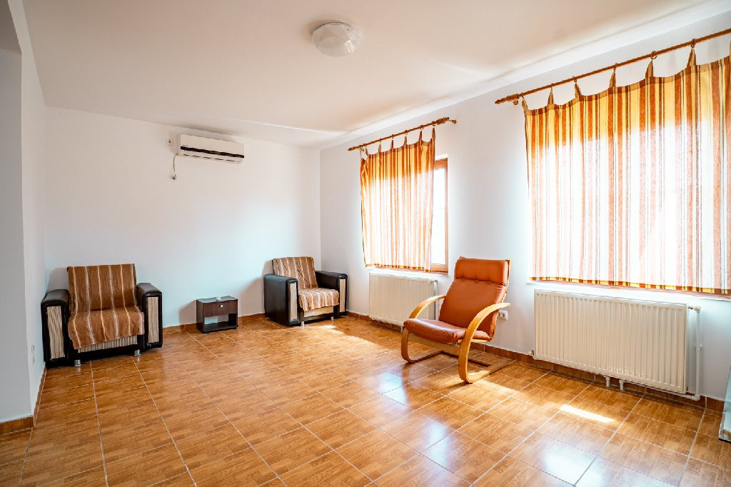  2 vile individuale cu foișor și grădină  | 740 mp teren | Mamaia-Sat