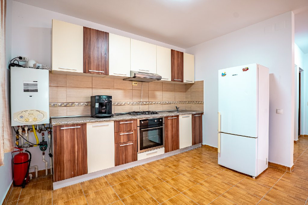  2 vile individuale cu foișor și grădină  | 740 mp teren | Mamaia-Sat