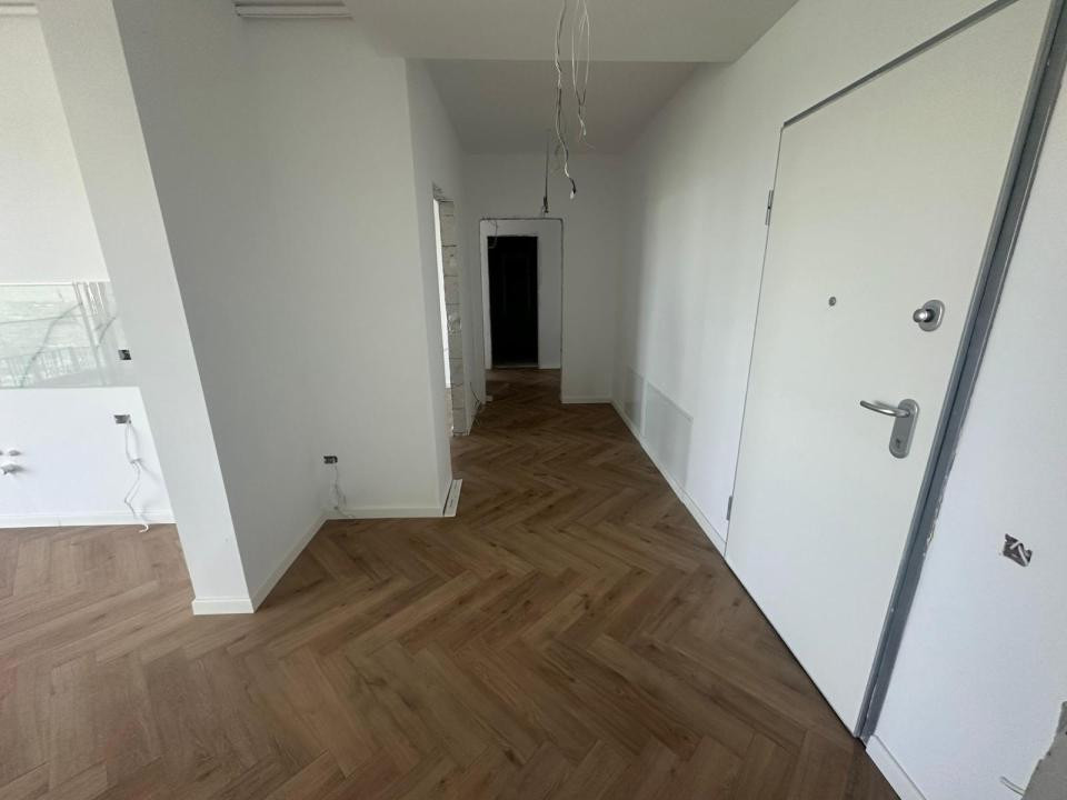 Apartament 3 camere | Lake On | Vedere frontală spre lac | 92,4 mp