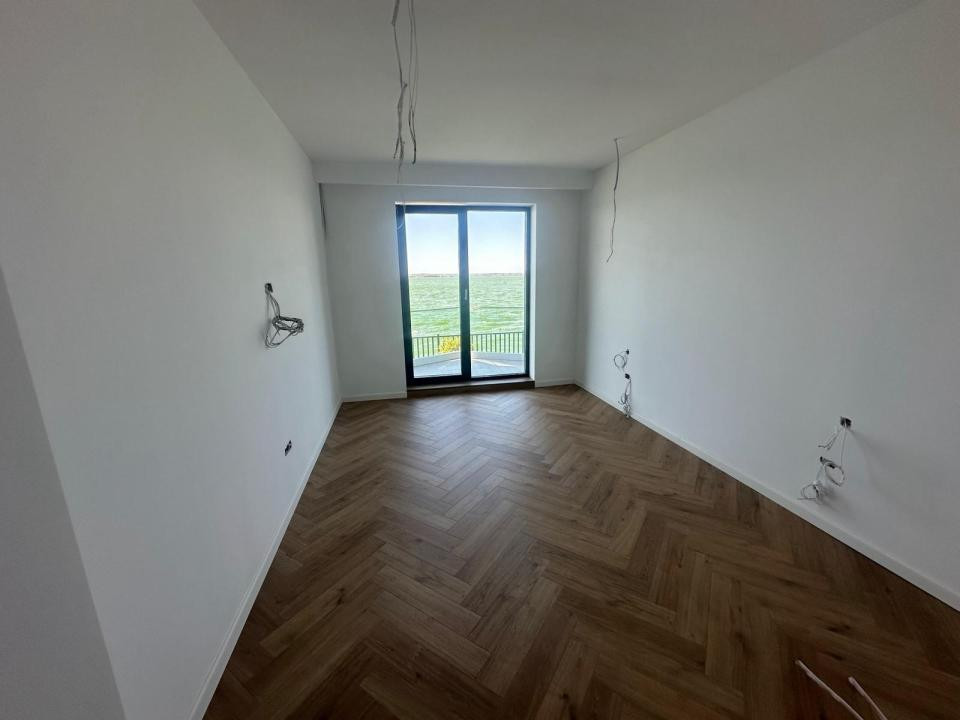 Apartament 3 camere | Lake On | Vedere frontală spre lac | 92,4 mp