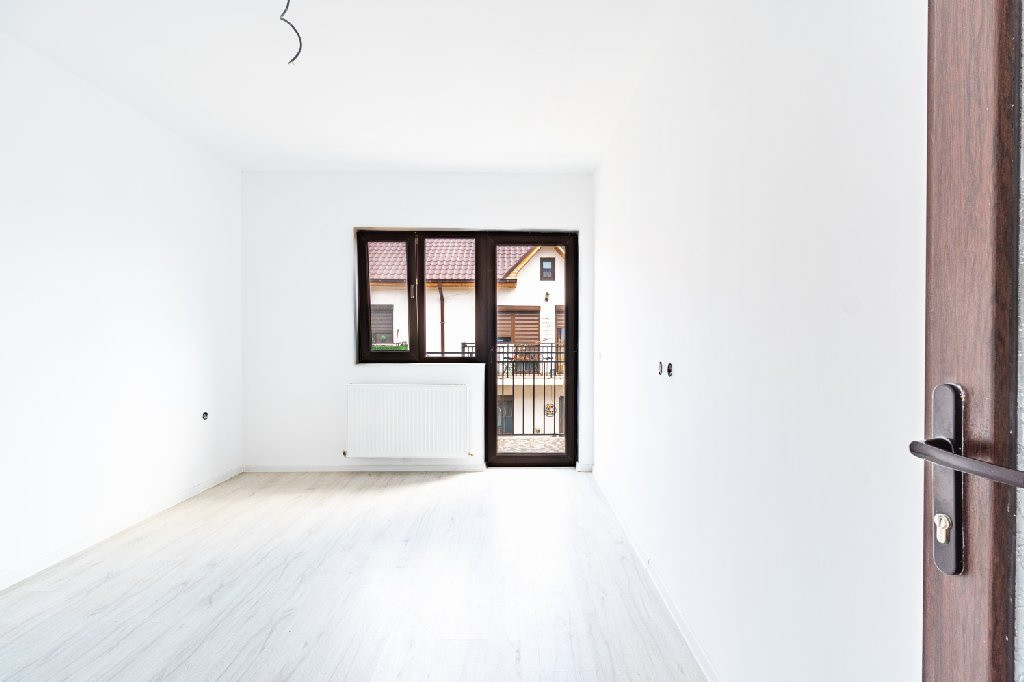 Casa moderna P+1 | 4 camere | Centru | Navodari