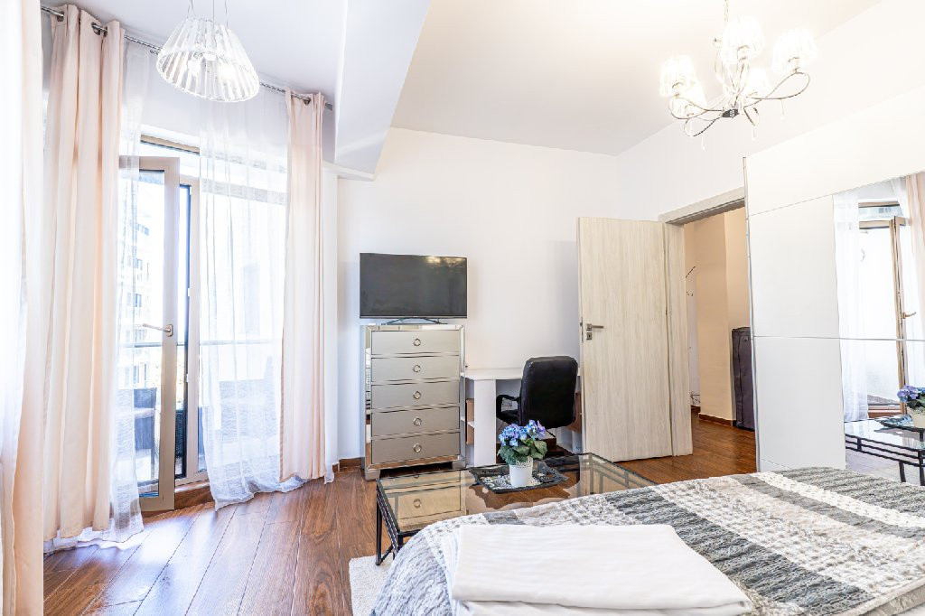 Studio decomandat | Twin Residence | Vedere spre mare 