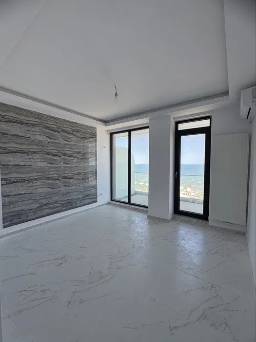 Apartament 2 camere | Vedere frontala catre mare 