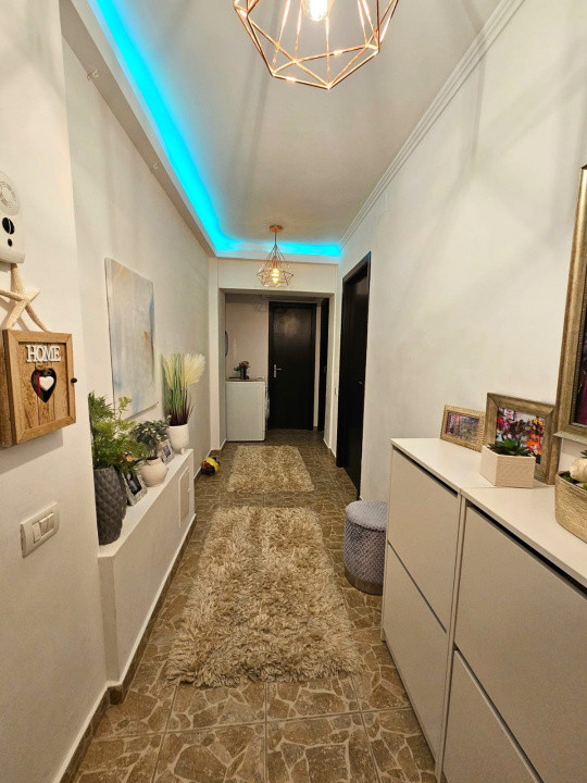 Apartament decomandat 2 camere-Baba Novac+loc de parcare 