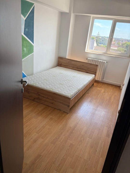 Apartament 3 camere | zona KM 4 