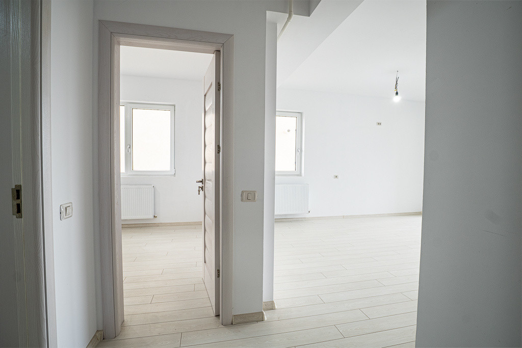 Apartament 2 camere | zona Hanul cu Peste | Vedere spre mare 