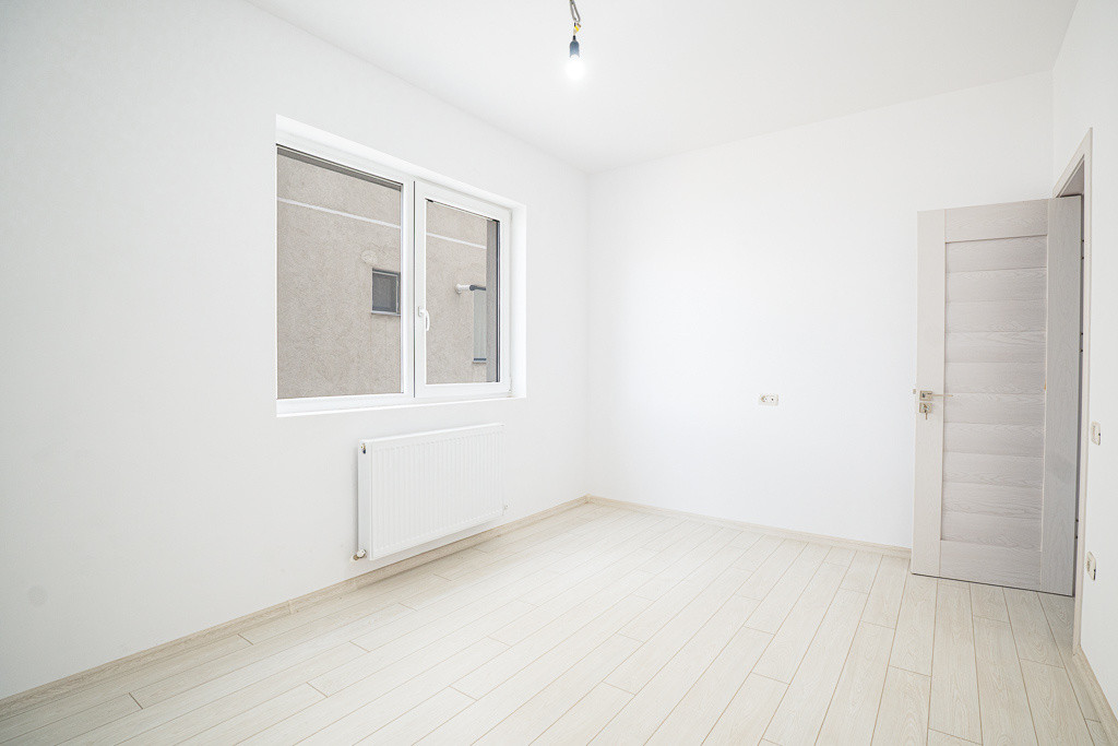 Apartament 2 camere | zona Hanul cu Peste | Vedere spre mare 